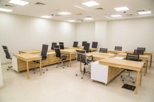 modular office furniture manufacturers in navi mumbai