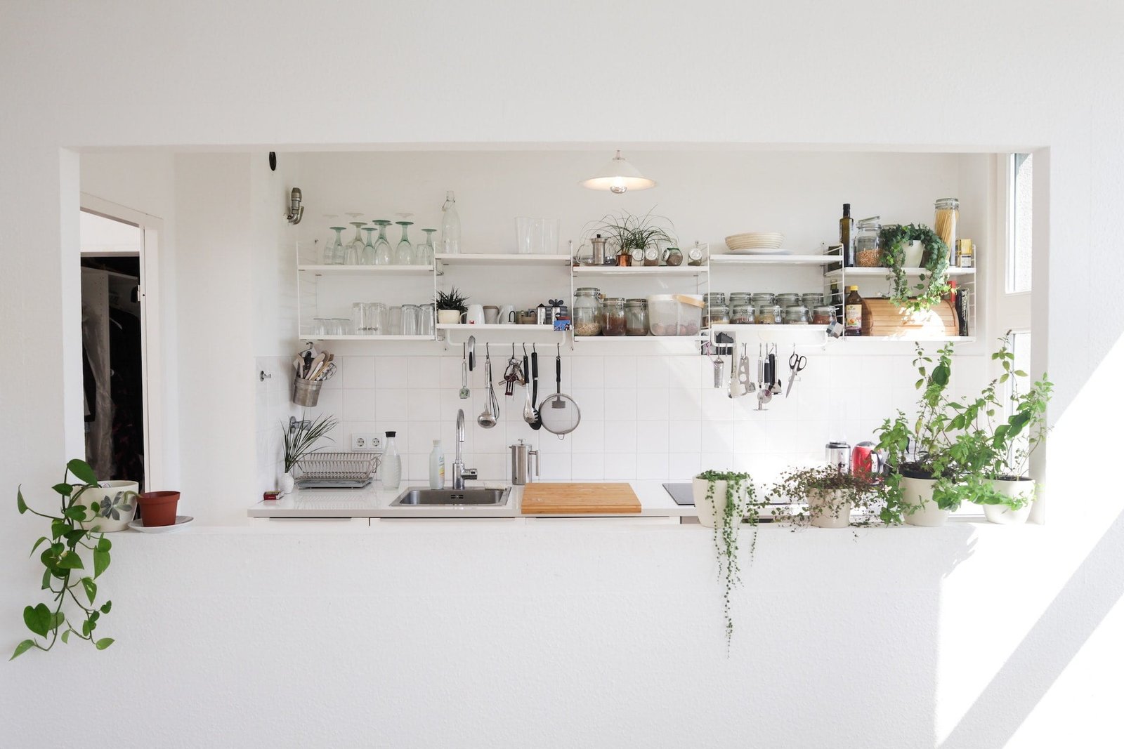 Top 10 Common Kitchen Design Mistakes That You Should Avoid - Shree ...