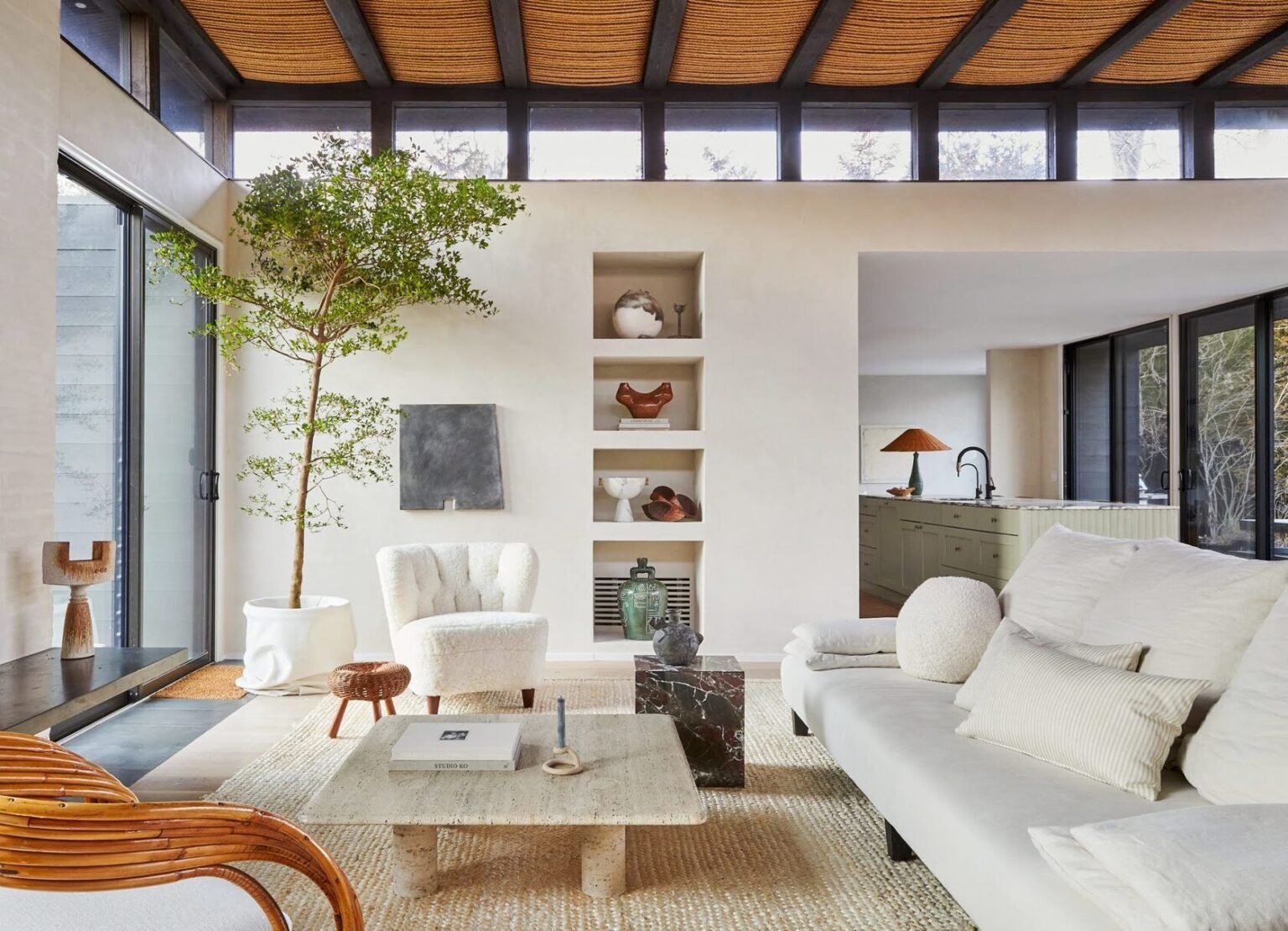 Home Interior Design Trends in 2025 – Navi Mumbai Edition - Shree ...