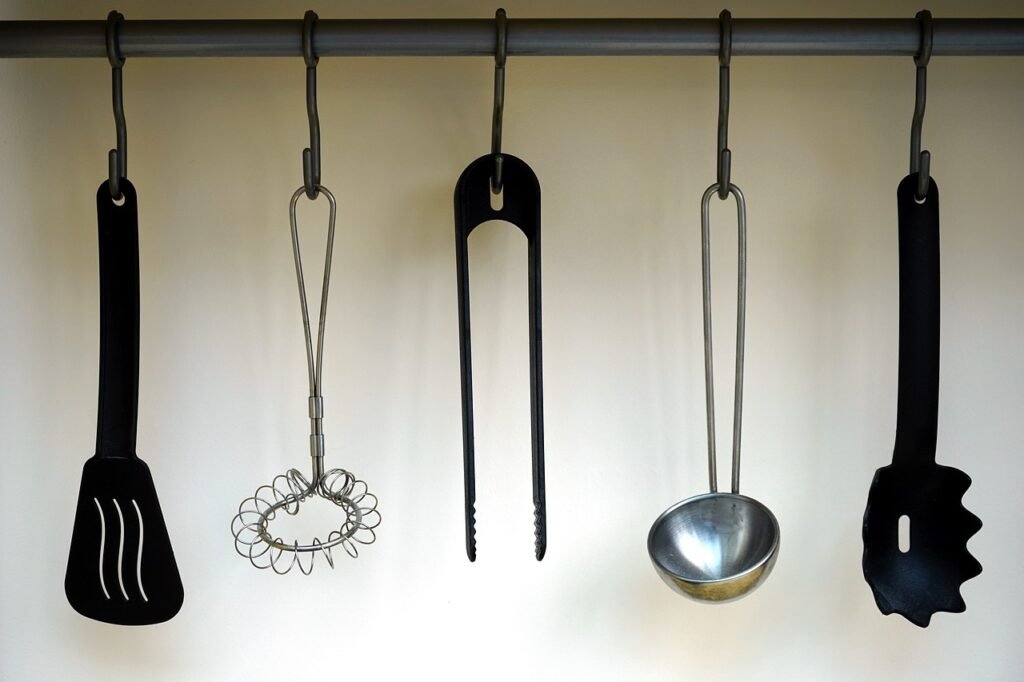 Hanging Hooks for Mugs and Utensils