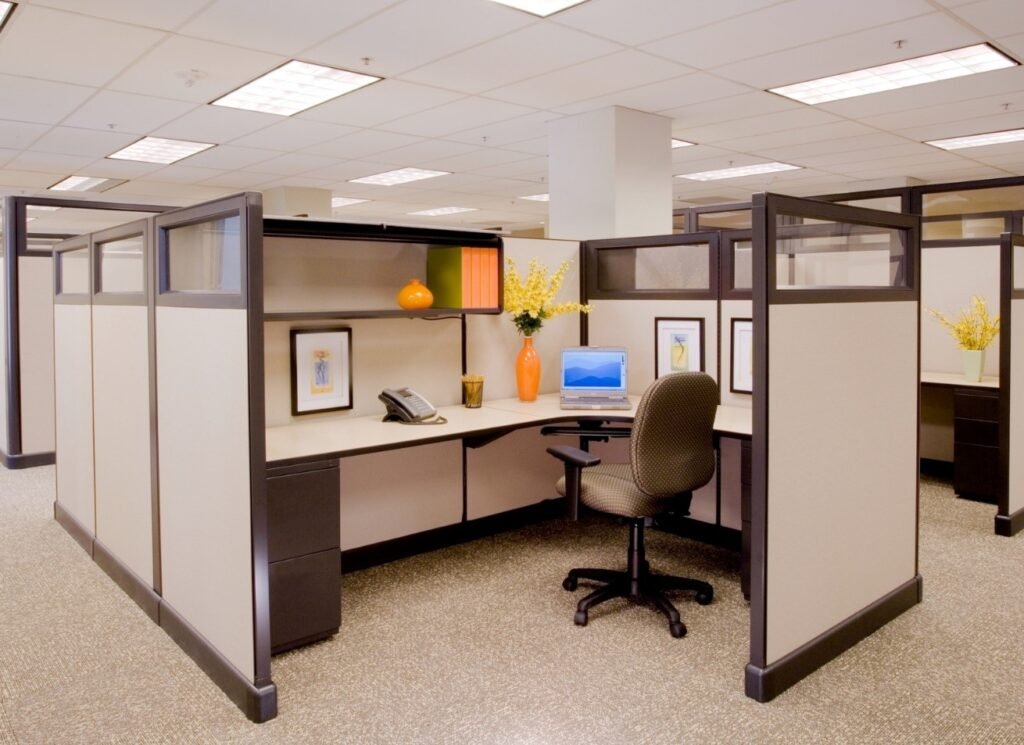 #01 Best modular cubicles Aundh - Shree Interior Wudtech LLP