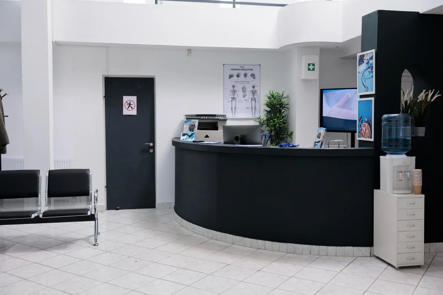 Top Reception Desk Manufacturers in Navi Mumbai